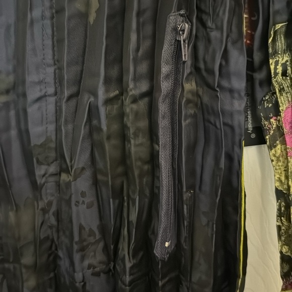 UBU reversible water repellent coat multi color size xl. - Picture 4 of 7